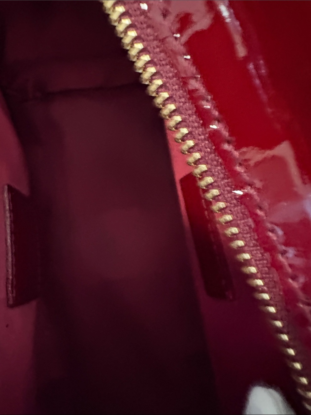 Burberry Manor Patent Quilted Leather Tote with Gold Hardware - Picture 15 of 16